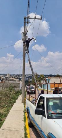 Alcalde de Apetatitlán programa nuevos proyectos en materia de alumbrado público imagen 5