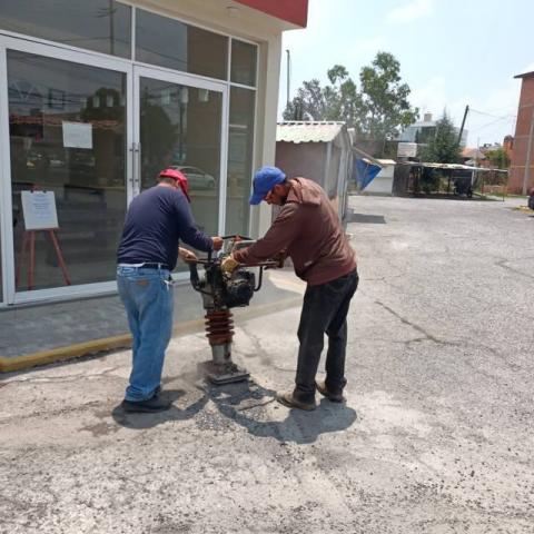 Personal del Ayuntamiento de Apetatitlán realiza trabajos de mantenimiento en la Unidad Petroquímica imagen 9