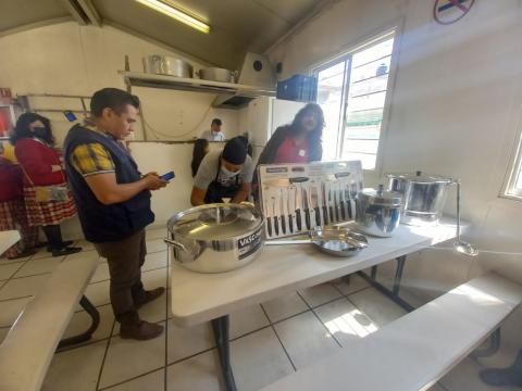 Gobierno de Apetatitlán entrega utensilios para los tres comedores que operan en las comunidades imagen 3