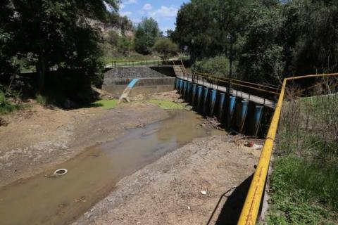 Vacían presa en Totolac imagen 6