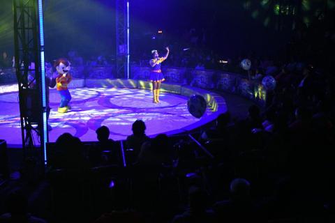 Circo de los Hermanos Luna impone alegría y convivencia familiar en Apetatitlán imagen 2