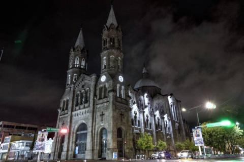 Aspectos de la ciudad de Apizaco bajo la lluvia imagen 2