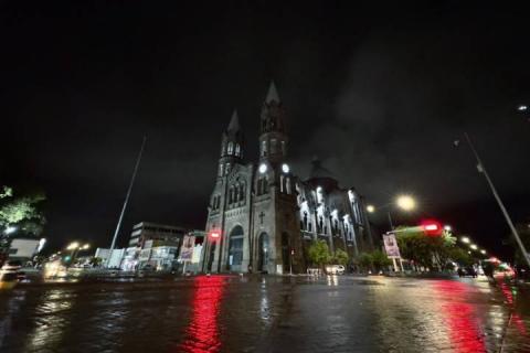 Aspectos de la ciudad de Apizaco bajo la lluvia imagen 6