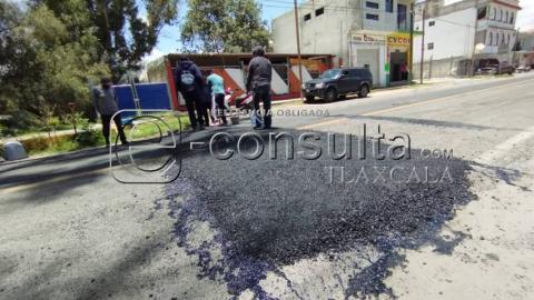 Vecinos colocan topes en Zaragoza, Totolac, sobre la carretera federal imagen 5