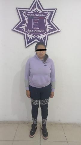 Policía de Apetatitlán recupera carro con reporte de robo en Huamantla imagen 2