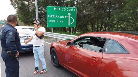 Policía de Apetatitlán recupera carro con reporte de robo en Huamantla imagen 3