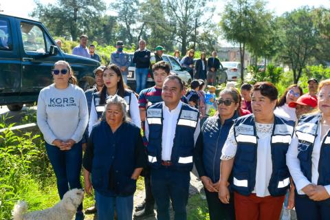 Ejecutan obra de drenaje en la calle Zahuapan en la comunidad de Belén Atzizimititlán imagen 4