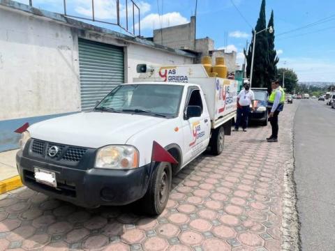 Ayuntamiento de Apetatitlán realiza operativos a unidades que distribuyen gas LP imagen 8
