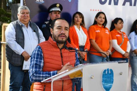Entrega el alcalde Pablo Badillo una Patrulla Naranja en Apizaco imagen 1