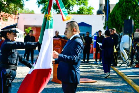 Ángelo Gutiérrez refrenda su compromiso de trabajo a favor de la ciudadanía de Apetatitlán imagen 2