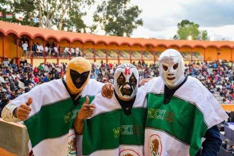 Gran ambiente se vivió durante el partido de voleibol en Apizaco imagen 10