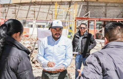 Realizan recorrido en avances por remodelación de la Presidencia Municipal y Tesorería imagen 1