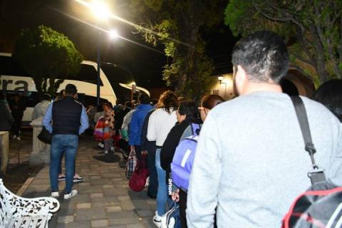 Apapachan a decenas de abuelos en Apetatitlán imagen 2