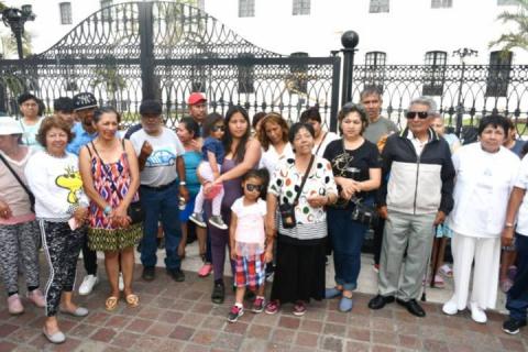 Apapachan a decenas de abuelos en Apetatitlán imagen 10