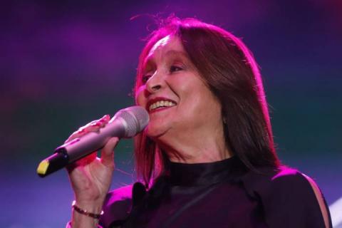 Daniela Romo volvió para conquistar corazones en el teatro del pueblo imagen 7