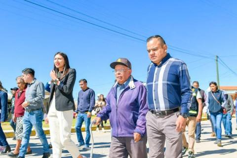 Arranca obra de pavimento en calle Allende de la comunidad de Tecolotla - Apetatitlán imagen 1