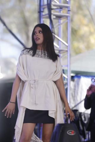 Presentan pasarela artesanal “Moda y Esencia” en “Tlaxcala, La Feria De Ferias 2023” imagen 1