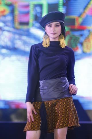 Presentan pasarela artesanal “Moda y Esencia” en “Tlaxcala, La Feria De Ferias 2023” imagen 4