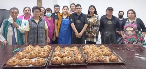 Gran éxito el taller de cocina tradicional, nutritiva, creativa y repostería en Apetatitlán imagen 7