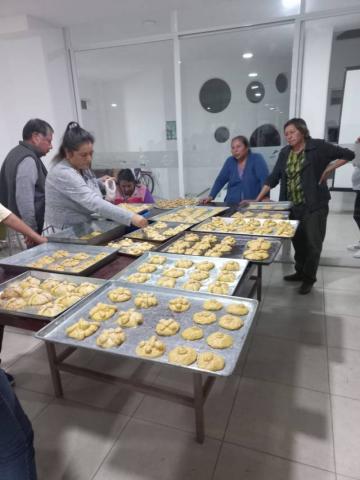 Gran éxito el taller de cocina tradicional, nutritiva, creativa y repostería en Apetatitlán imagen 9