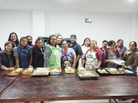Gran éxito el taller de cocina tradicional, nutritiva, creativa y repostería en Apetatitlán imagen 10
