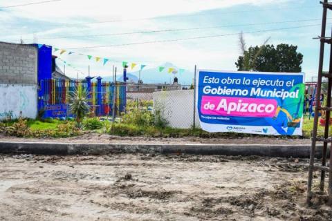 Alcalde de Apizaco arranca obra en calle Iztaccíhuatl imagen 3