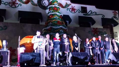 Hagamos momentos de bondad que nos contagien a todos; alcalde de Atlangetepec