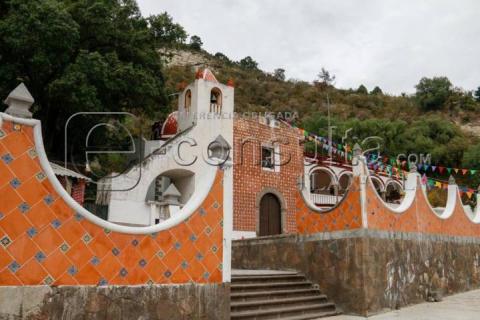 Aspectos del exterior de la iglesia de Nuestra Señora de la Defensa, Panotla imagen 1