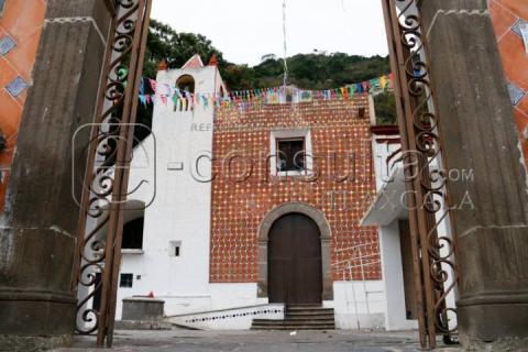 Aspectos del exterior de la iglesia de Nuestra Señora de la Defensa, Panotla imagen 7