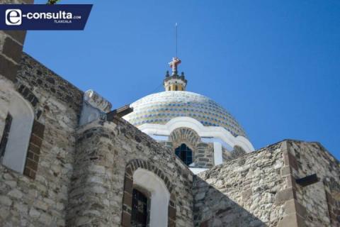 Tesoro Arquitectónico en Tlaxcala: Iglesia de San Juan Totolac imagen 1