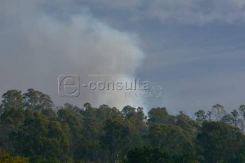 Nuevo incendio en el relleno sanitario de Panotla genera bruma densa en sus alrededores imagen 3