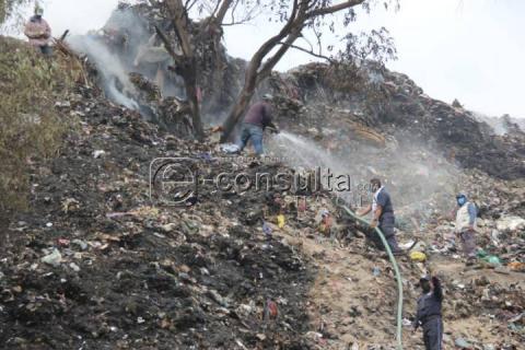 Suman esfuerzos en Panotla para combatir incendio imagen 2
