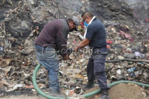 Suman esfuerzos en Panotla para combatir incendio imagen 4