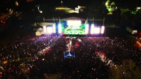 Se presenta el Bebeto en la Feria de Apizaco, hoy se presenta Genitallica imagen 1