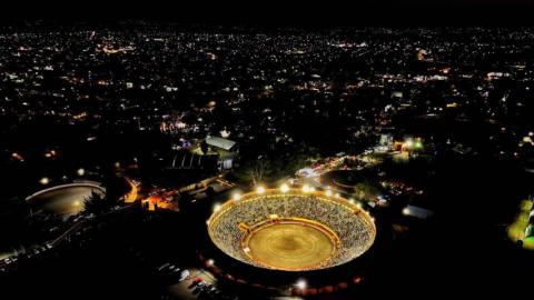 Se presenta el Bebeto en la Feria de Apizaco, hoy se presenta Genitallica imagen 2