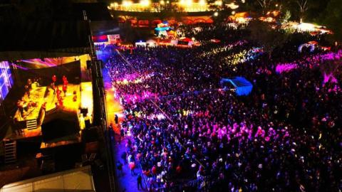 Se presenta el Bebeto en la Feria de Apizaco, hoy se presenta Genitallica imagen 5