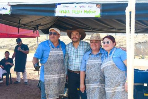 Alcalde encabeza el Festival de Paellas en Apizaco imagen 1
