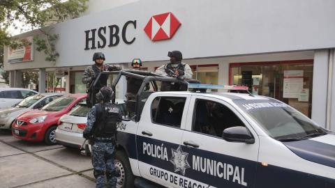 Implementa Policía Municipal de Apizaco el operativo "Zona Bancaria y Cuentahabiente Seguro" imagen 9