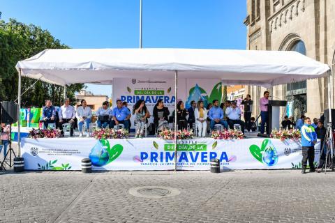 Realizan el desfile del Día de la Primavera y Día Mundial del Agua en Apizaco imagen 9
