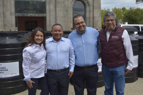 Gestión de Javier Rivera Bonilla beneficia a familias apizaquenses con el programa “Tinacos para tu Vivienda” imagen 2