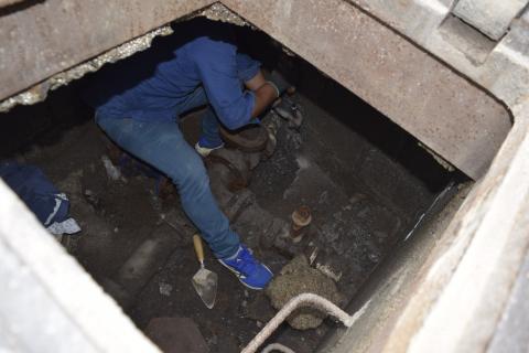 Reparan fugas de agua potable en Tlaltelulco imagen 4