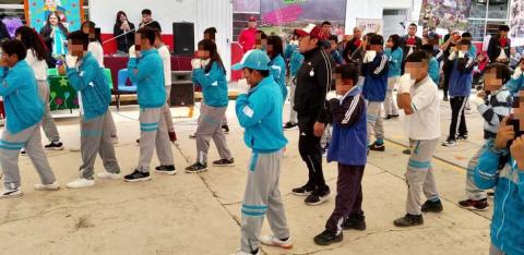 Niñas y niños presentan avances del taller “JAB por la Prevención” en evento escolar imagen 5