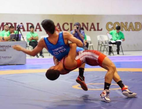 Olimpiada Nacional: Competencias de luchas con gladiadores al estilo grecorromano imagen 11