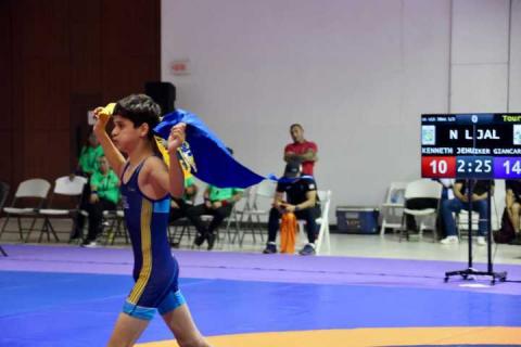 Olimpiada Nacional: Competencias de luchas con gladiadores al estilo grecorromano imagen 9