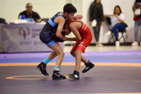 Olimpiada Nacional: Competencias de luchas con gladiadores al estilo grecorromano imagen 5