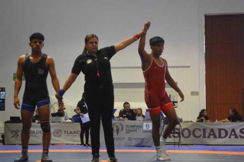 Ganan gladiadores tlaxcaltecas dos bronces más en luchas asociadas de la Olimpiada Nacional imagen 1