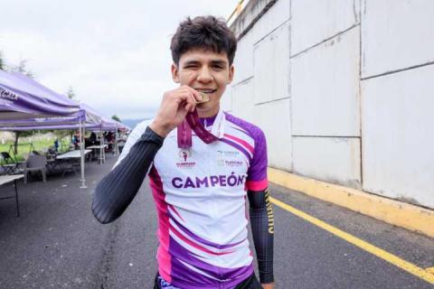 ”Me da mucho gusto que mi primera medalla haya sido en Tlaxcala”: Andrea Robles Félix, medallista de oro, de BCS imagen 2
