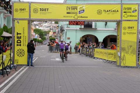 Arriban primeros competidores de la ruta corta imagen 4