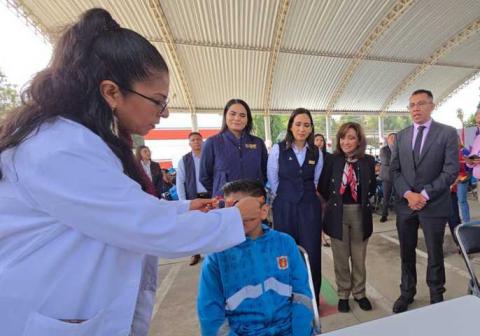 Arranca en Papalotla cuarta etapa del programa estatal que otorga lentes gratuitos a menores imagen 1