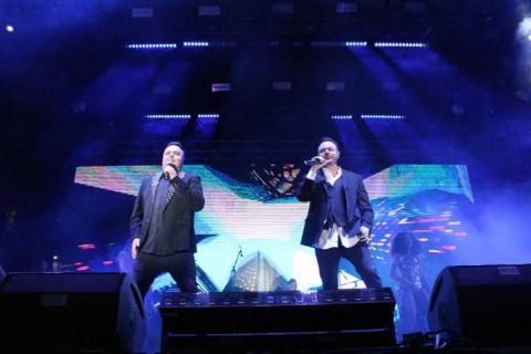 Río Roma llena de música y emociones el arranque artístico de la Feria Tlaxco 2025 imagen 1